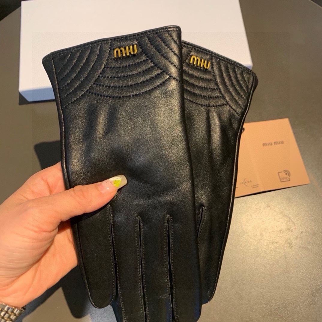 Miu Miu Gloves